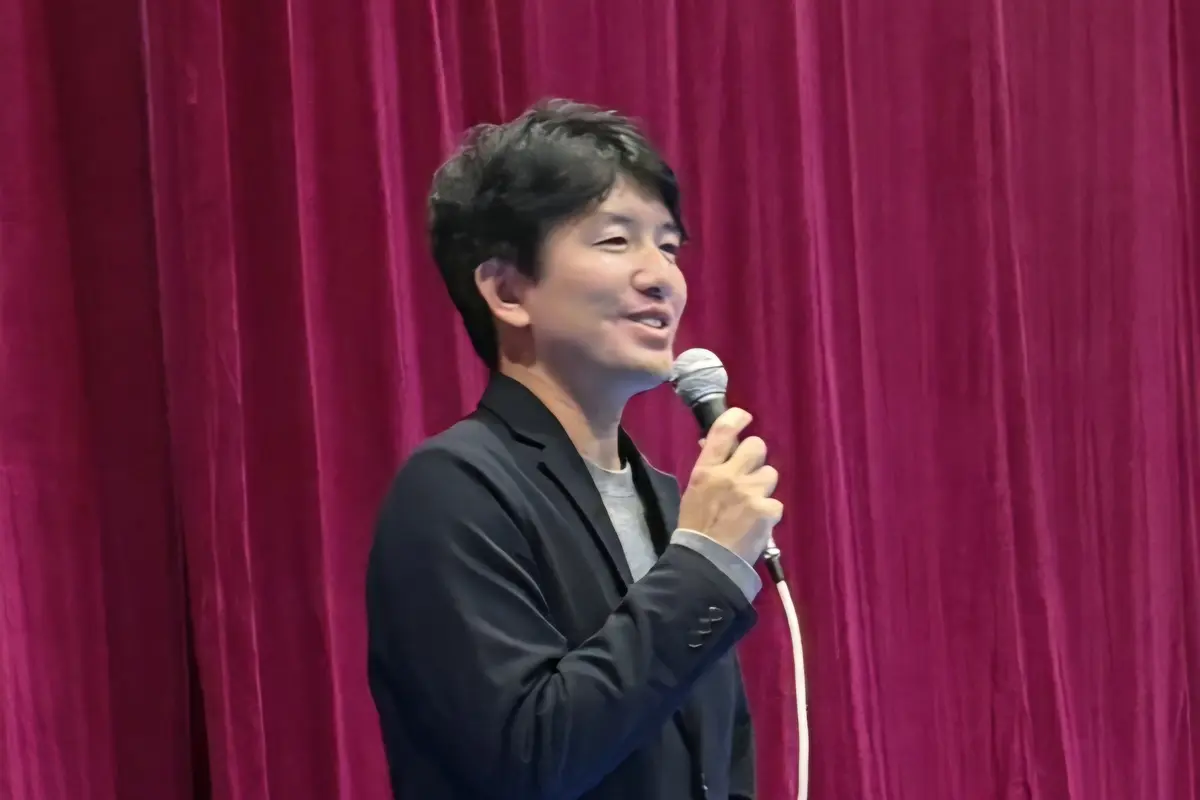 活動中の坂元正幸